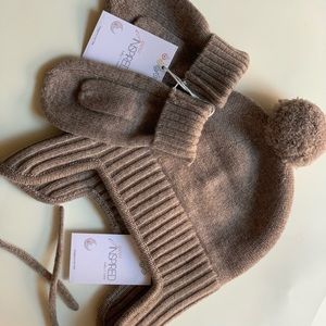 100% merino wool set hat mittens for baby toddler boy . Organic wool